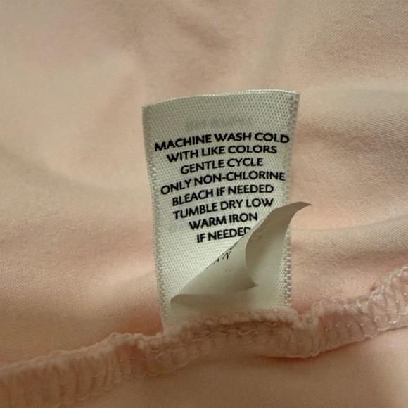 J.Jill Perfect Tank 2-Pack, size Medium, pastels (1 pink, 1 lavender) - Picture 6 of 11